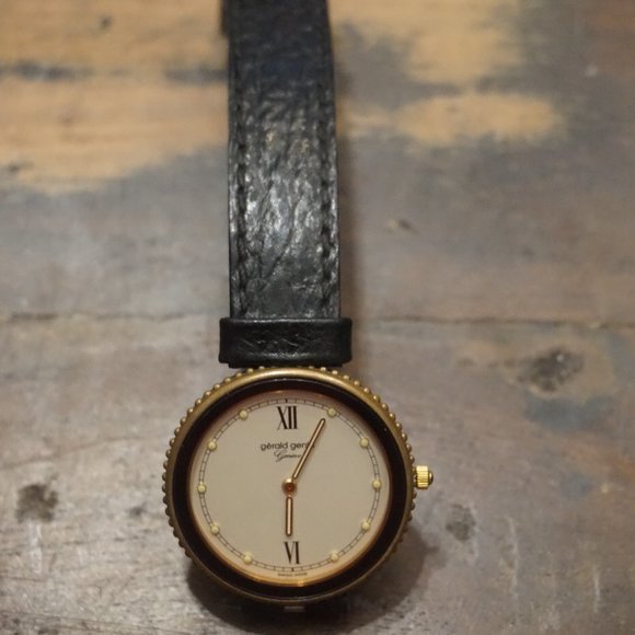 Rare & Beautiful Watch by Gerald Genta  Serviced in Toronto on November 2021 - Picture 3 of 7